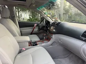 Toyota Highlander Limited 4x4 2009 Grey
