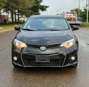 2016 Toyota Corolla S - Foreign Used, Sunroof, Reverse Camera