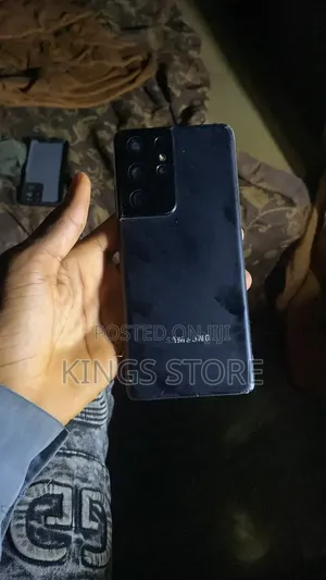 Samsung Galaxy S21 5G 128GB Black (Cracked Screen)