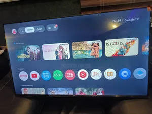43" Smart TCL QLED TV - Sayarwa Mai Gaggawa