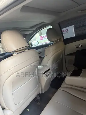 Toyota Venza V6 AWD 2012 Fari