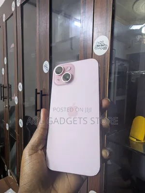 Apple iPhone 15 512GB Pink