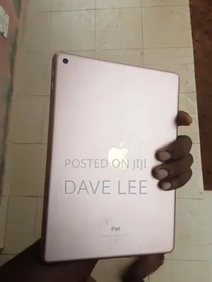 Apple iPad 9.7 32GB Pink (Na Amfani)