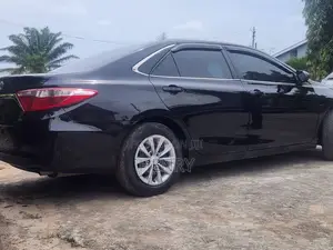 2017 Toyota Camry LE Sedan - Wadda Aka Shigo Da Ita