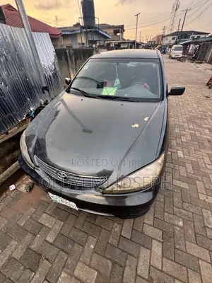 Toyota Camry 2005 Green
