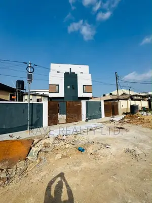 4 Bedroom Semi-Detached Duplex for Sale in Magodo GRA Phase 1