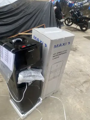 Maxi YL1663S-W Water Dispenser with Hot & Cold Taps