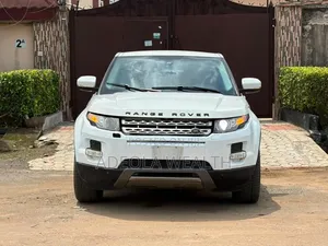 Land Rover Range Rover Evoque 2014 Fari