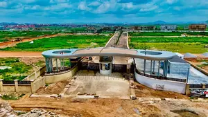 Filin Mallam da Takardar Zama a City View Park & Resort, Abuja