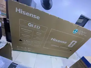 Hisense 100Q7Q 100-Inch QLED Smart TV