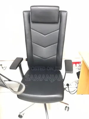 Boss Office Products kujerar Zartaswa mai dogon baya na Chevron