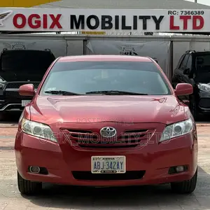Toyota Camry LE Sedan ta 2007