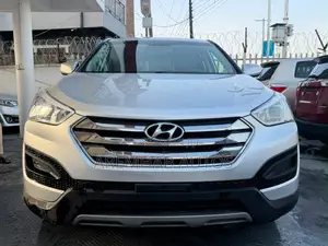 Hyundai Santa Fe Sport 2014 Launin Azurfa