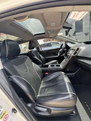 Toyota Venza XLE 2015 Fari