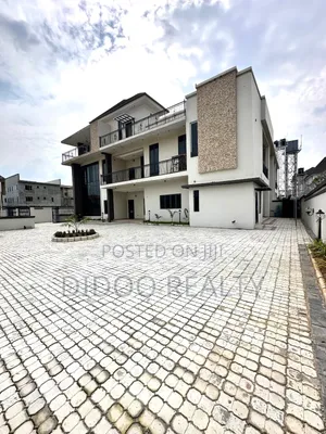 5-Bedroom Duplex for Rent in Guzape