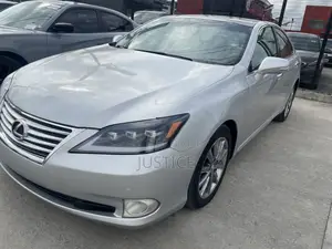 Lexus ES 350 2010 Silver