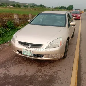 Honda Acty 2004 Zinare