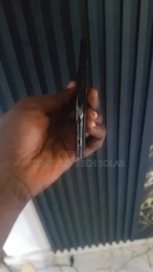 Apple iPhone X 64GB Baki (Amfani)