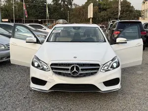Mercedes-Benz E350 2014 Fari