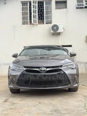 2016 Toyota Camry XSE V6 Sedan - Wacce Aka Yi Amfani Da Ita A Ƙasashen Waje