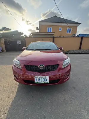 2010 Toyota Corolla LE Sedan - Ja