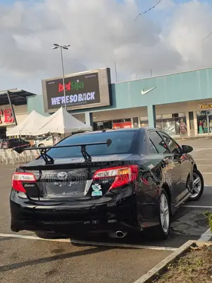 2013 Toyota Camry SE Foreign Used