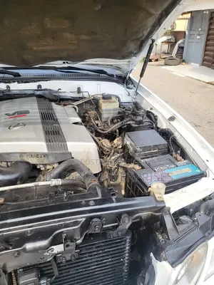 Lexus LX 470 AWD 2000 Fari