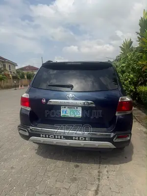 Toyota Highlander 2013 Black