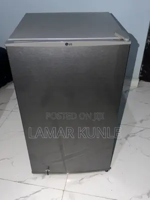 LG Refrigerator Mai Amfani - Kamar Sabo