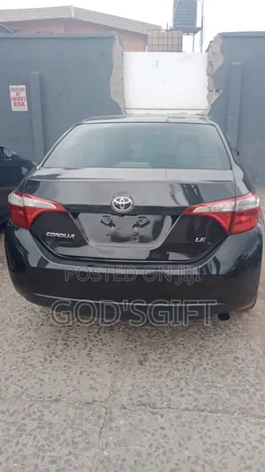 Toyota Corolla 2016 Black