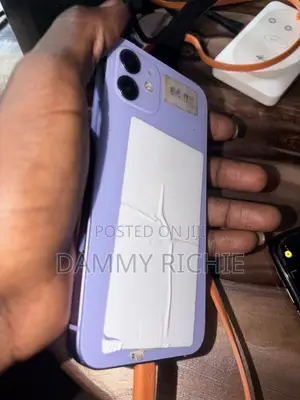 Apple iPhone 12 64GB Purple