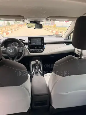 2020 Toyota Corolla LE Silver
