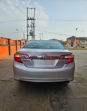Toyota Camry 2013 Silver