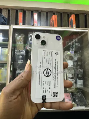 Apple iPhone 13 128GB Fari