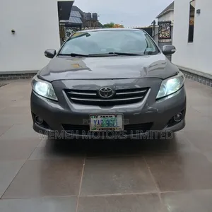 Toyota Corolla 2008 Gray