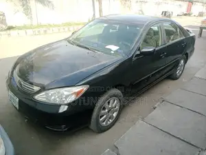 Toyota Camry XLE 2003 Black