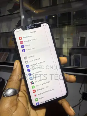 Apple iPhone X 64GB Baki (An Yi Amfani Da Shi)