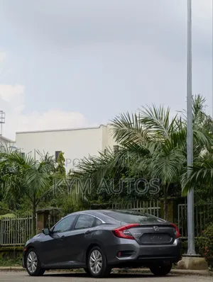 Honda Civic LX Sedan 2018 - Wadda Aka Shigo Da Ita