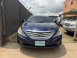 Hyundai Sonata GLS Sedan 2011