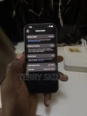 Apple iPhone 16 Pro 256GB Gold
