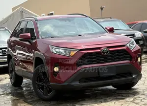 2023 Toyota Highlander XLE AWD