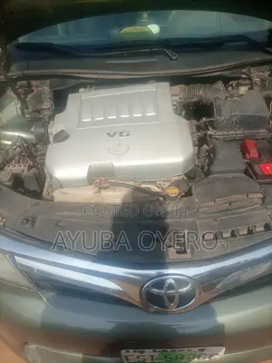 Toyota Camry XLE 2012 Grey