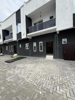 3 Bedroom Duplex Don Sayarwa a Abraham Adesanya