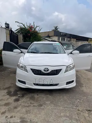2008 Toyota Camry SE 2.4L Petrol Sedan - Fari