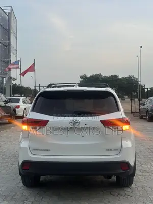 Toyota Highlander 2019 Fari