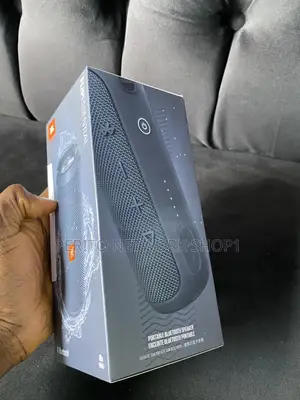 JBL Flip Essential Mai Saurara