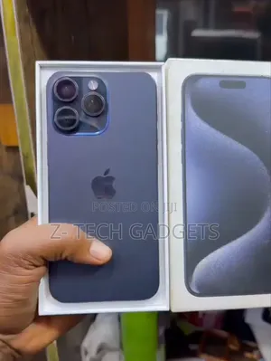 Apple iPhone 15 Pro Max 256GB Blue