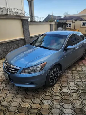 Honda Accord 2011