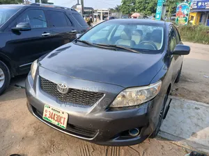 Toyota Corolla 2010 Grey