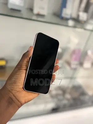 Apple iPhone 13 256GB Pink